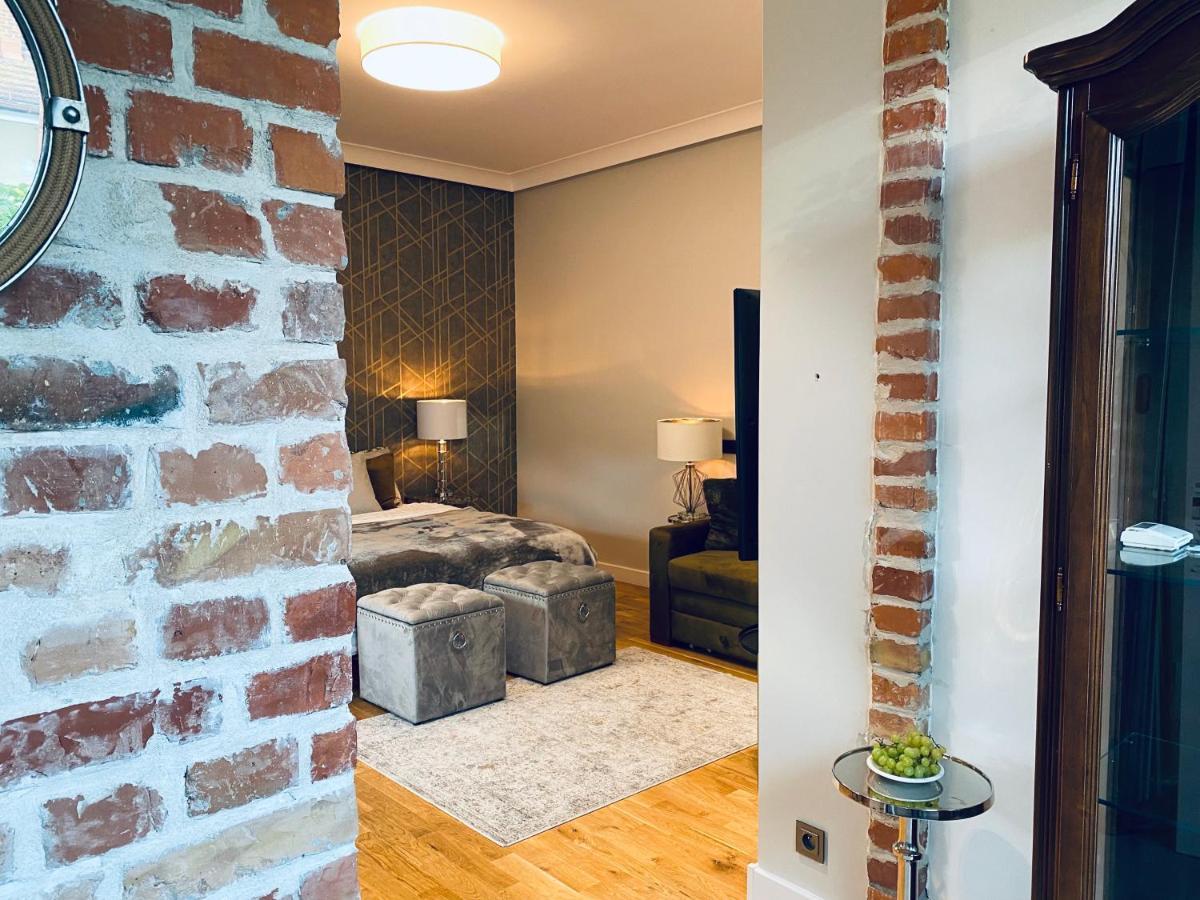 The Secretary'S Apartment In Oliva Gdansk Exterior photo